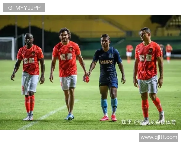 广州恒大战平广州富力，未能保持胜利的连胜势头，球队需调整战术重新崛起