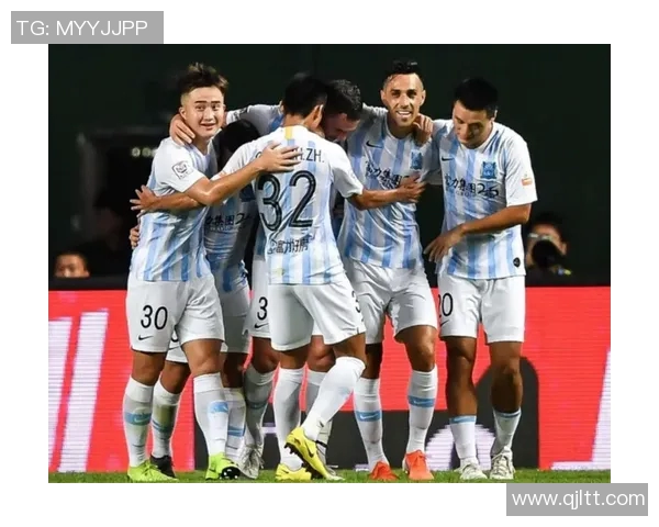 徐彬巧妙拦截传球展现出色防守能力助力球队逆转局势