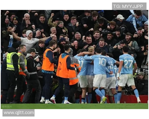 英超榜首之争激烈！曼城领跑，利物浦紧追不舍